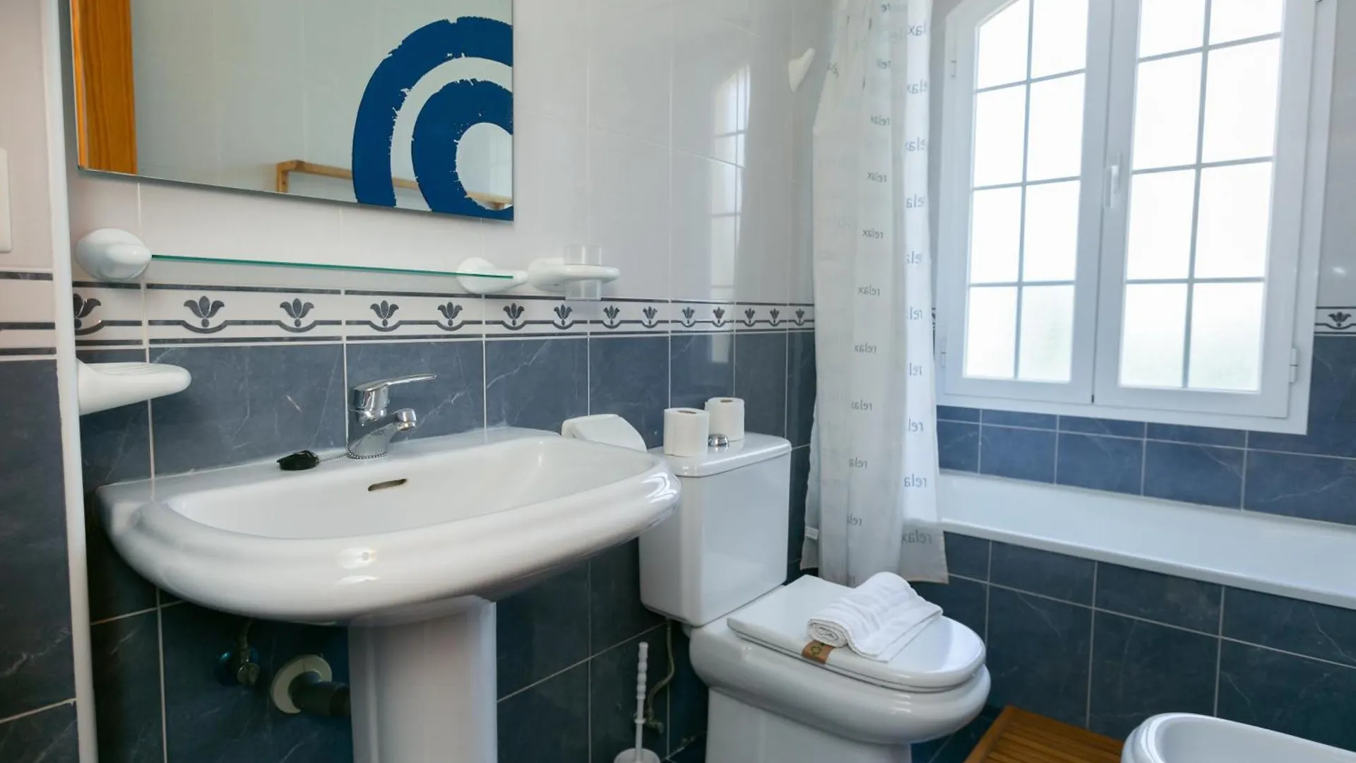 Tranquilo apartamento junto al campo de Golf 미하스 아파트